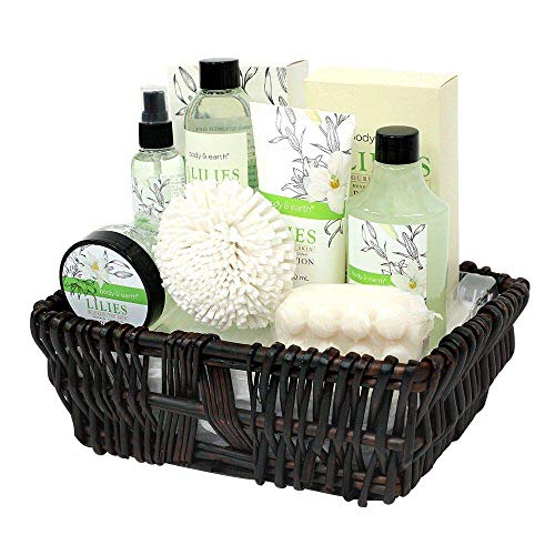 Gift Baskets for Women, Body & Earth Spa Basket Gifts for Women, Lily 10pc Spa Kit Gift Set with Bubble Bath, Shower Gel, Body Scrub, Body Lotion, Bath Salt, Birthday Gifts for Women